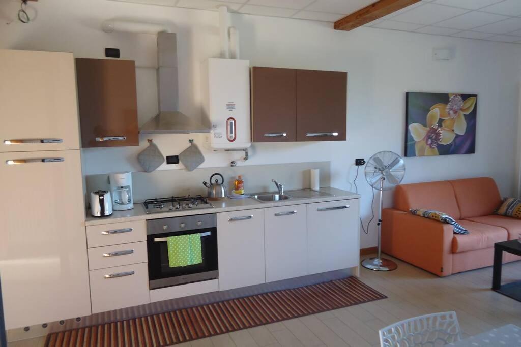 Piscina E Vistalago Crocemenaggio Cir 013145-00318 ภายนอก รูปภาพ